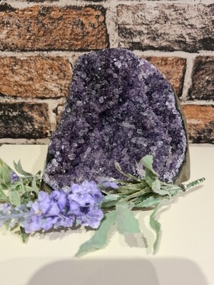 AMETHYST CATHEDRAL 2.41KG